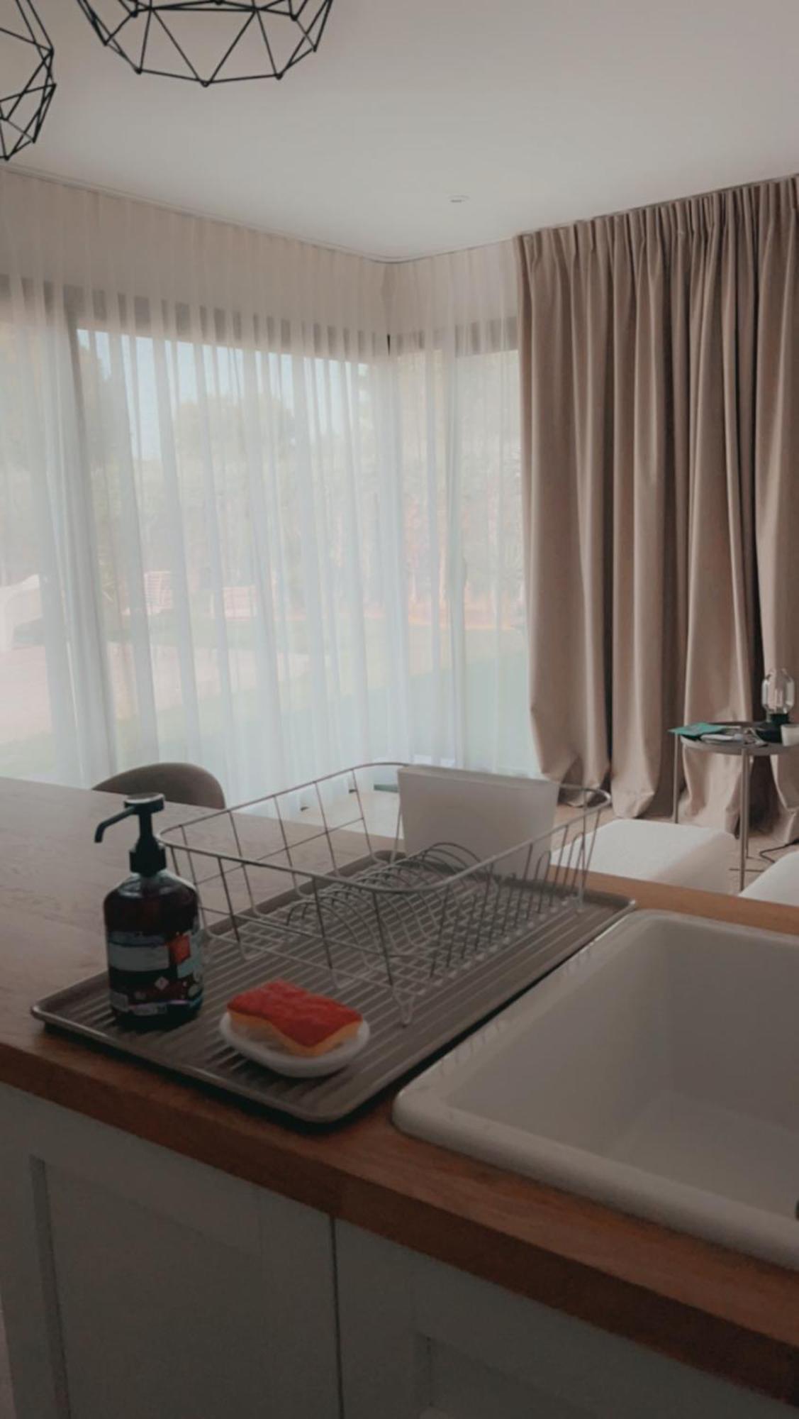 Magnifique Studio Avec Piscine アルル エクステリア 写真